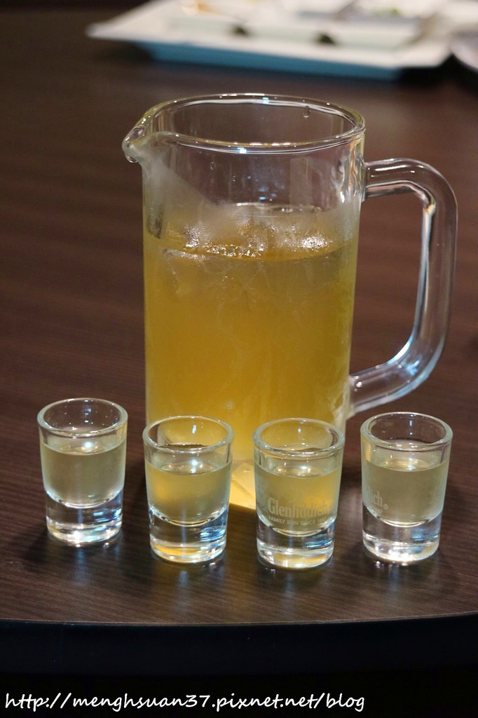 20180426_180426_0025