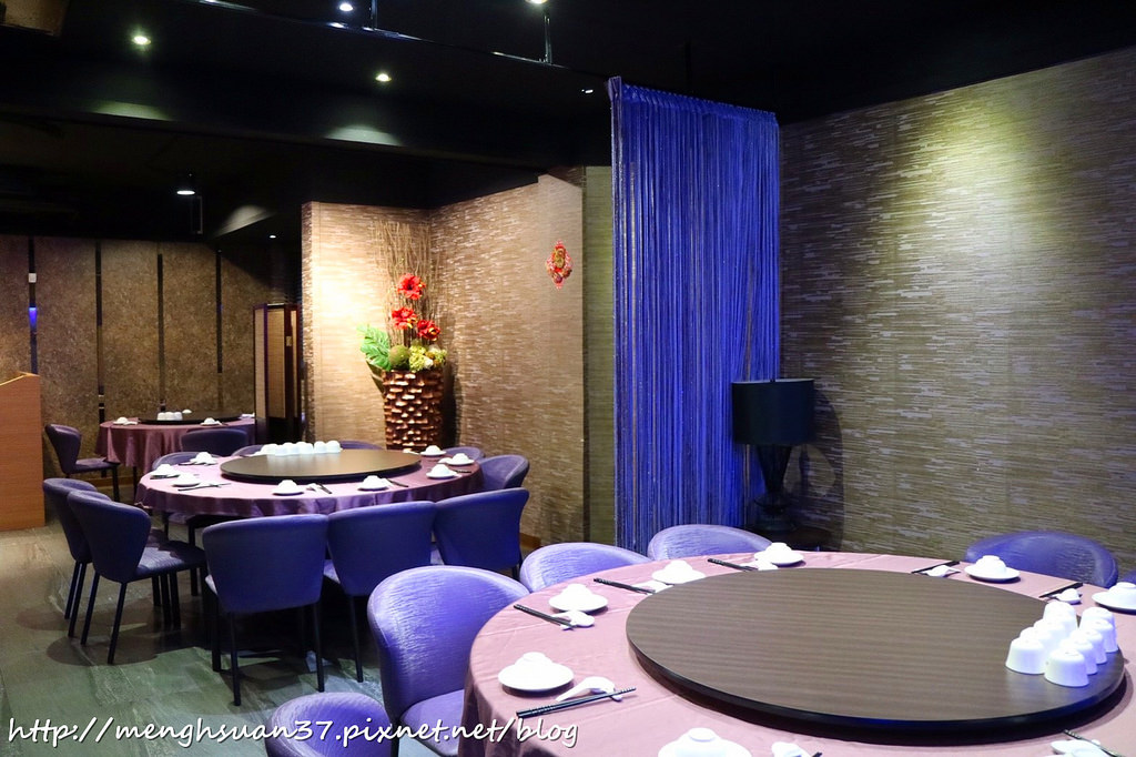 20180426_180426_0098