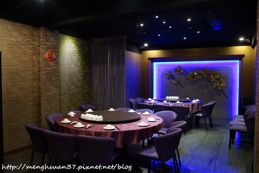 20180426_180426_0100