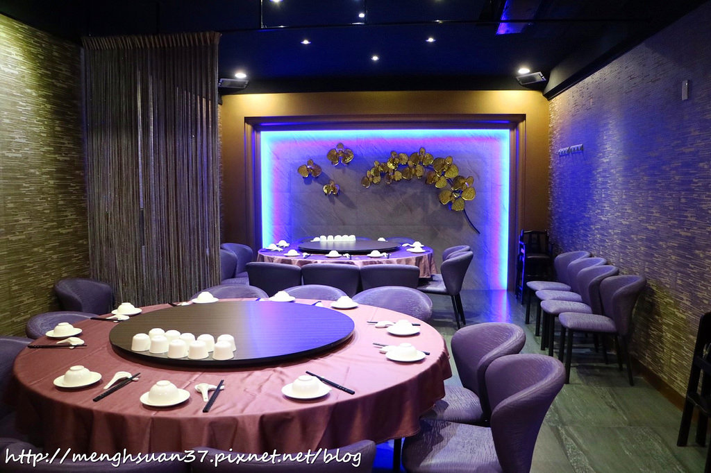 20180426_180426_0099