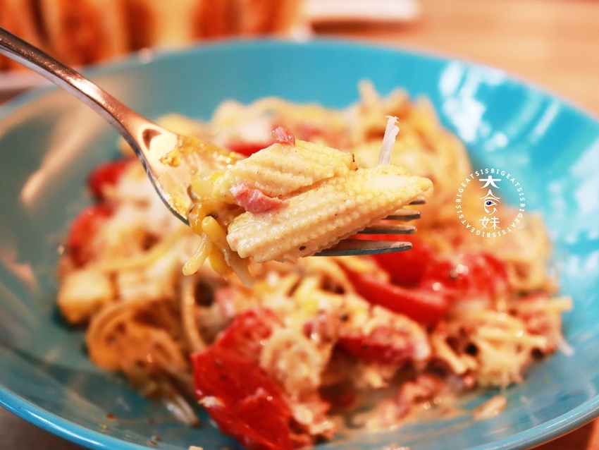 台北美食,起士控,國父紀念館站,國父紀念館,國館站,國館,起士瀑布,珍珠,真珠奶茶,鐵觀音,美食,微兜,微兜MENU,微兜菜單,東區美食,姊妹淘,下午茶,午餐,晚餐,網美餐廳