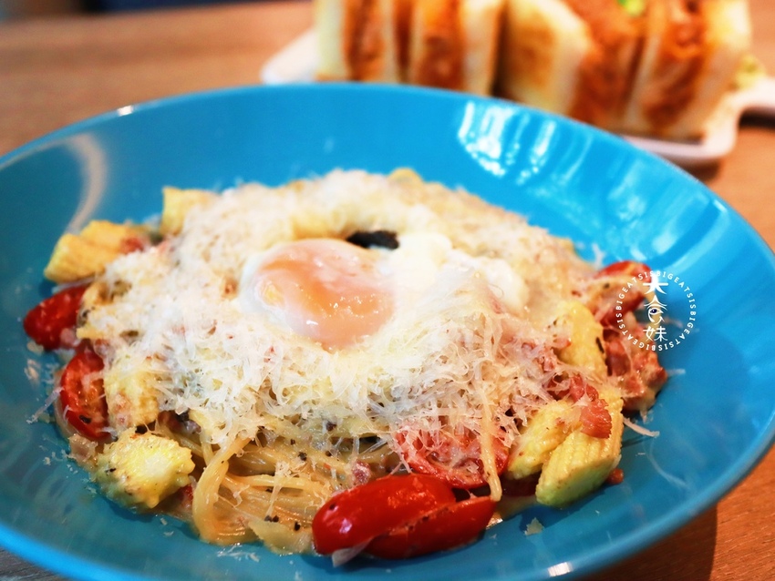 台北美食,起士控,國父紀念館站,國父紀念館,國館站,國館,起士瀑布,珍珠,真珠奶茶,鐵觀音,美食,微兜,微兜MENU,微兜菜單,東區美食,姊妹淘,下午茶,午餐,晚餐,網美餐廳