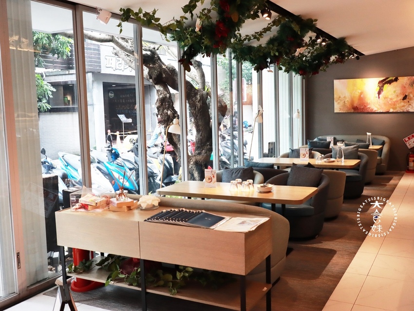 台北美食,起士控,國父紀念館站,國父紀念館,國館站,國館,起士瀑布,珍珠,真珠奶茶,鐵觀音,美食,微兜,微兜MENU,微兜菜單,東區美食,姊妹淘,下午茶,午餐,晚餐,網美餐廳