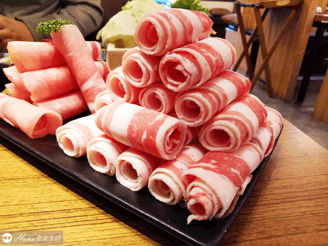 【台北中山】婧shabu火鍋 建國店 | 霸氣十足的海陸組合餐 份量多食材新鮮 冬日取暖的好地方