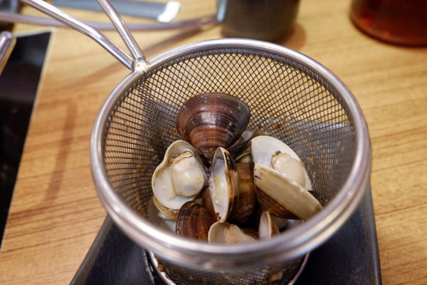 【食記】台北・松江南京｜建國北路隱藏火鍋・小心痛風！超狂蝦子蛤蜊大集合！婧shabu火鍋・附菜單