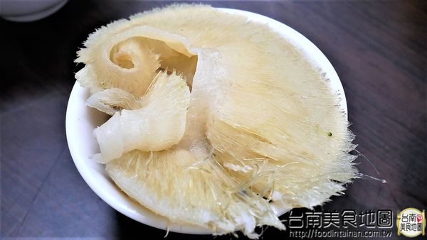 丸鮮魚翅牛豬平價自助火鍋：【台南市-安平區美食】從永華路的『台南茄萣魚翅火鍋』移來中華西麥當勞旁的【丸鮮魚翅牛豬平價火鍋】！提供各式新鮮的海味，甚至老客戶嘴饞的預訂珍品~來這都能一飽口福啦٩(♡ε♡ )۶