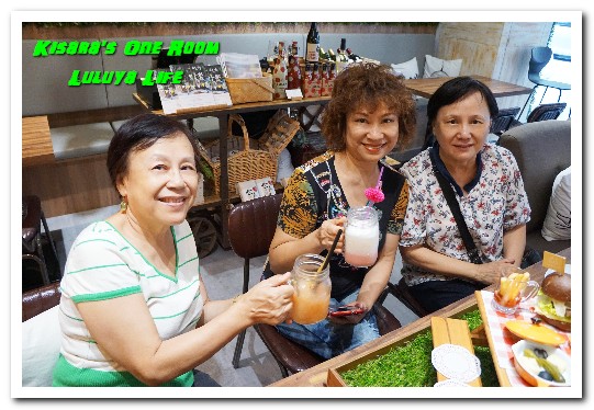 璐露野生活Luluyelife Café：台北大安野餐餐廳． 不被風吹日曬的華麗風派對野餐桌──璐露野生活