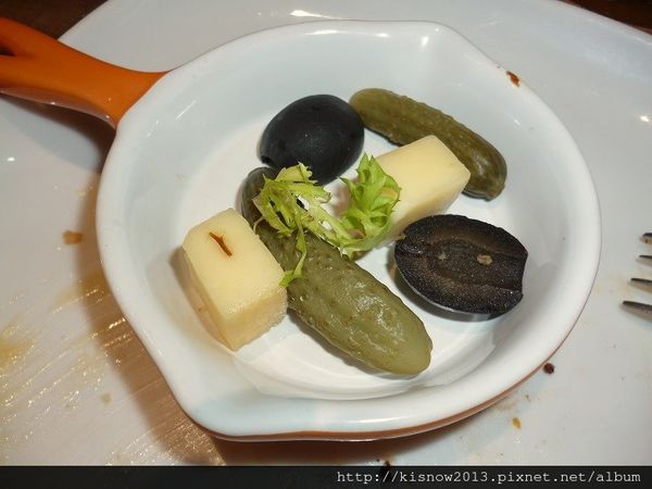 璐露野70-酸黃瓜 (2).JPG