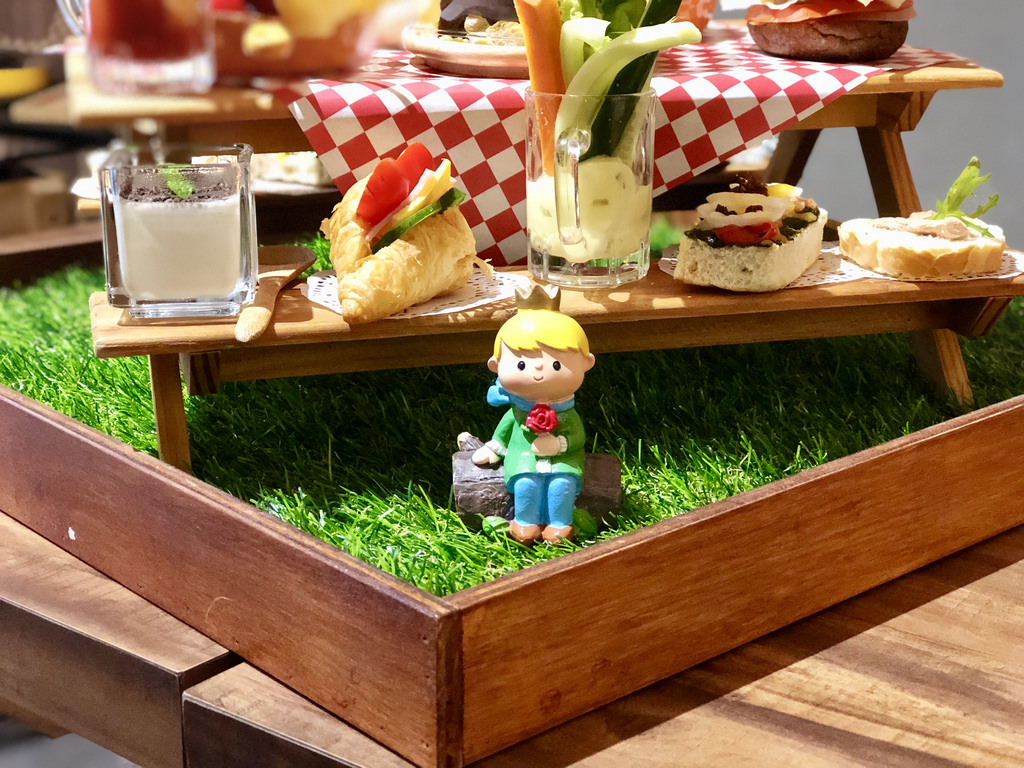 [台北大安] 璐露野生活 LULUYELIFE CAFÉ華麗夢幻的派對野餐桌 / 野餐餐廳 / 輕食三明治 / 可外帶外送