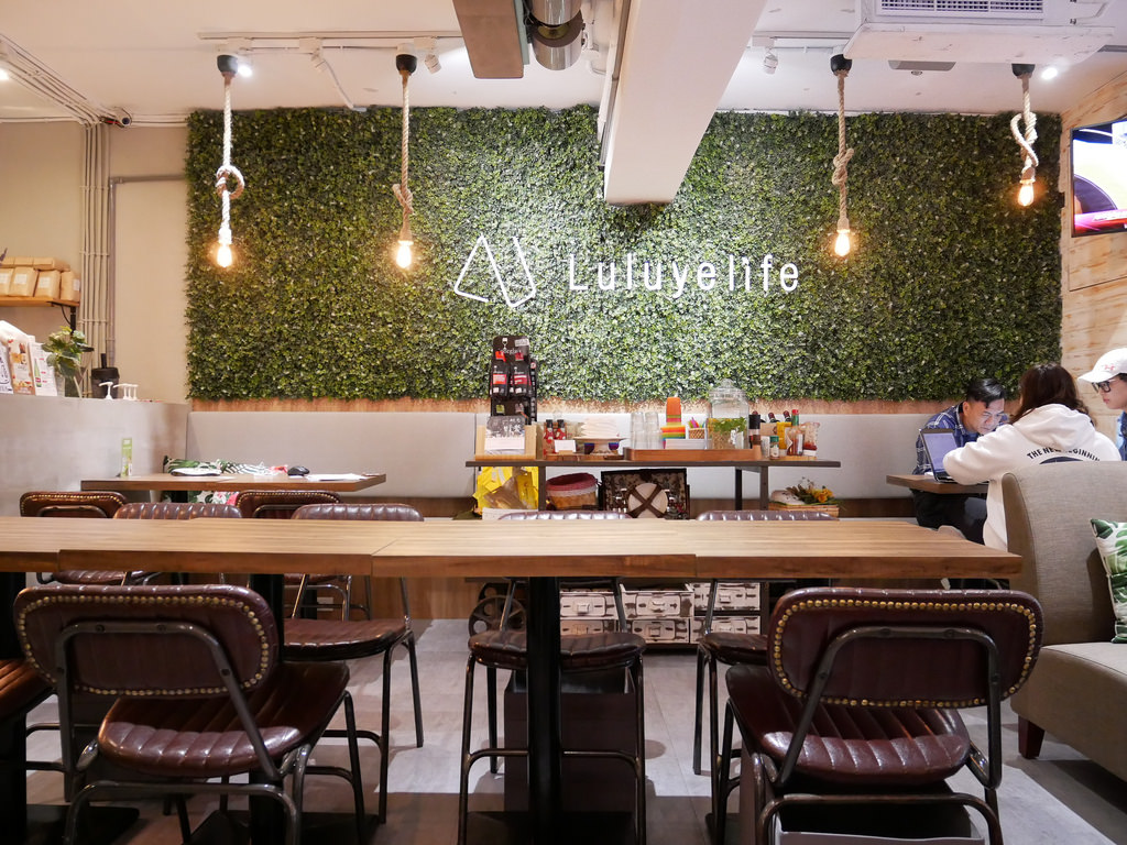 [台北大安] 璐露野生活 LULUYELIFE CAFÉ華麗夢幻的派對野餐桌 / 野餐餐廳 / 輕食三明治 / 可外帶外送