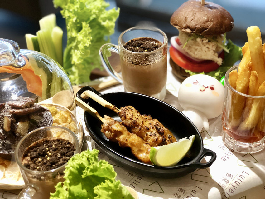 [台北大安] 來璐露野夏天野餐不曬黑還可以吹冷氣吃好料 / 信義安和站／野餐餐廳／台北外燴佈置／CP值美食 / 輕食下午茶