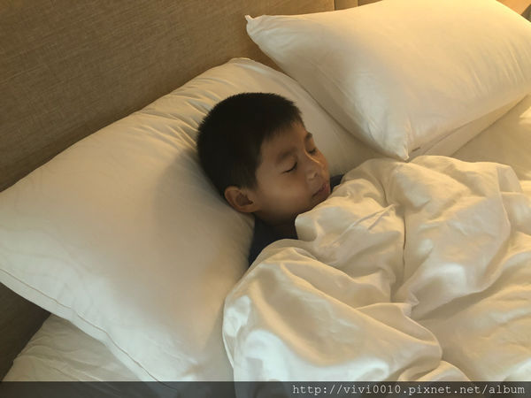 圓圓家出去玩-<礁溪住宿>最高景觀風呂，礁溪麒麟大飯店，冷冷的天就是要泡溫泉玩水去!