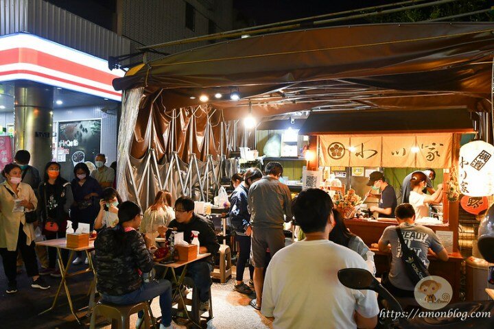 超人氣夜市排隊美食，爆漿起士牛肉丸佐香濃咖哩，好吃到不行!