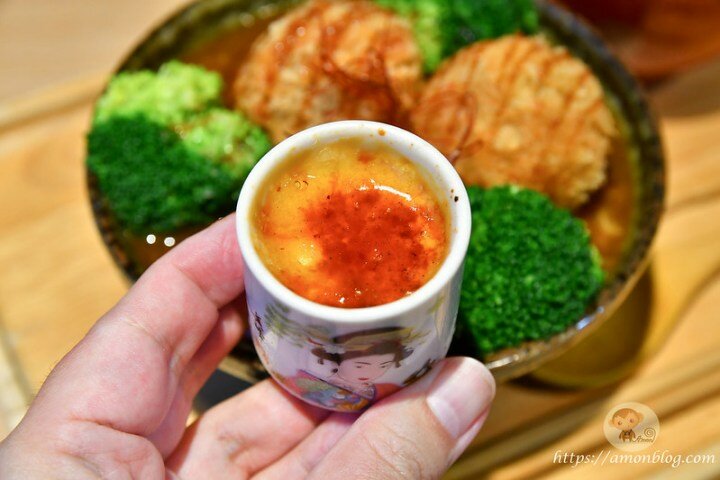 超人氣夜市排隊美食，爆漿起士牛肉丸佐香濃咖哩，好吃到不行!