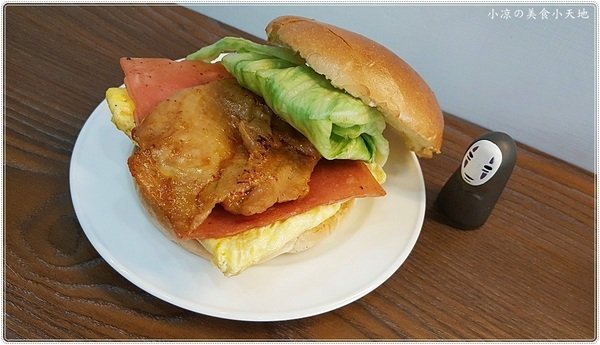 倆手早午餐:倆手 Two Hands Brunch║一早就要吃得很澎湃!義大利麵、燉飯早午餐,還有超值早餐只要$39!