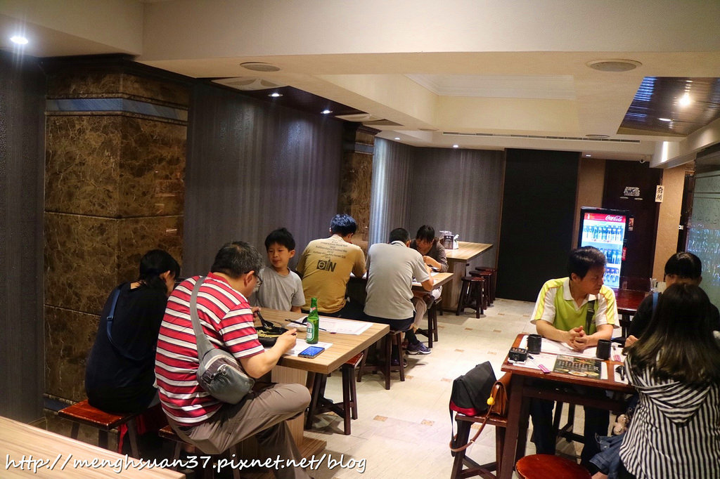 20180430_180430_0052