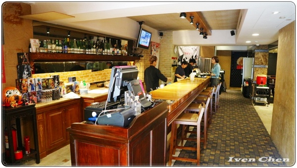 麵殿:《信義安和拉麵烏龍麵》讓人心滿意足的豚骨叉燒拉麵\銷魂生牛肉\直火燒肉丼\『麵殿』是美味的殿堂