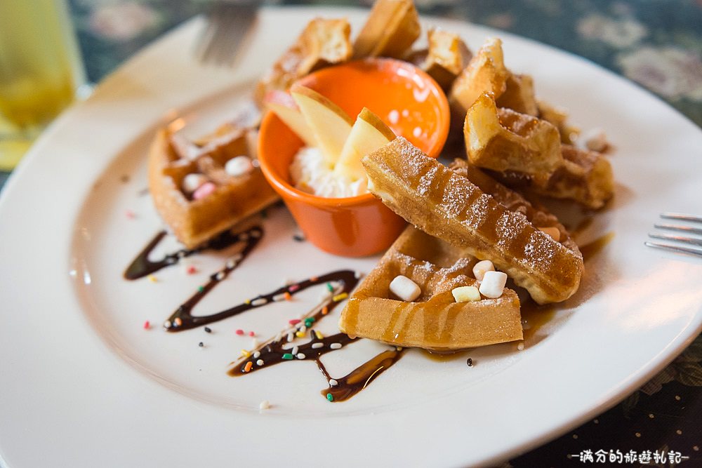 新竹關西景點》宏晟菇業休閒園區 LOVE草原咖啡下午茶 親子沙坑戲水遊樂趣 - 滿分的旅遊札記