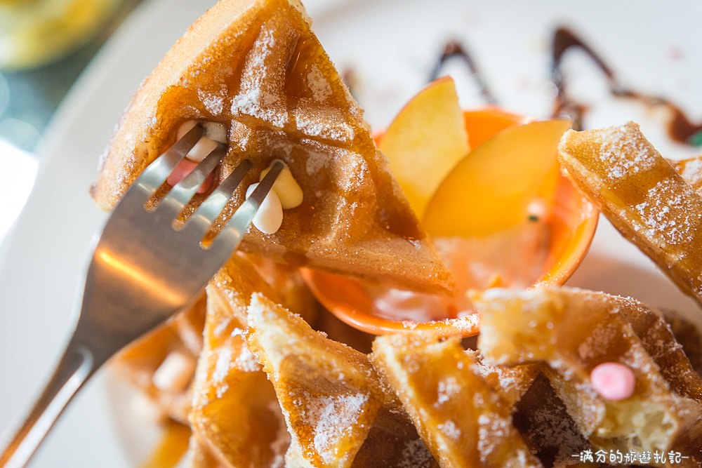 新竹關西景點》宏晟菇業休閒園區 LOVE草原咖啡下午茶 親子沙坑戲水遊樂趣 - 滿分的旅遊札記