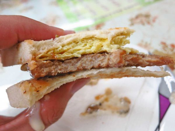 【蘆洲美食】阿良博士碳烤三明治-超美味必吃的燒肉蛋吐司