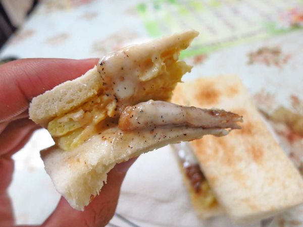 【蘆洲美食】阿良博士碳烤三明治-超美味必吃的燒肉蛋吐司