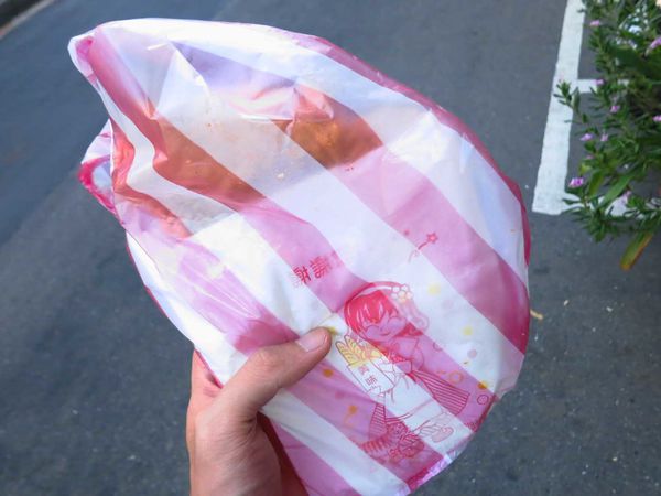 【新莊美食】芳味大Size雞排-比臉還要大的超大雞排