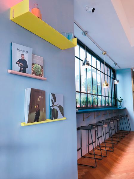 桃園✿ Glück ✿ 中壢超唯美孔雀藍系咖啡廳 ! 甜點飲品美到不捨下嚥 ! !