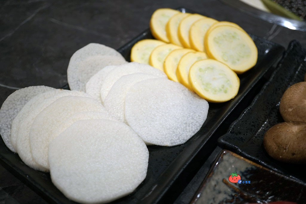 板橋帝王蟹吃到飽 原月