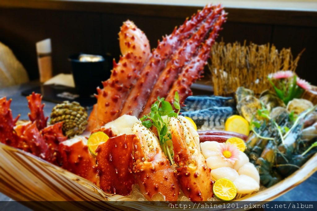 板橋吃到飽.日式料理吃到飽. 原月帝王蟹
