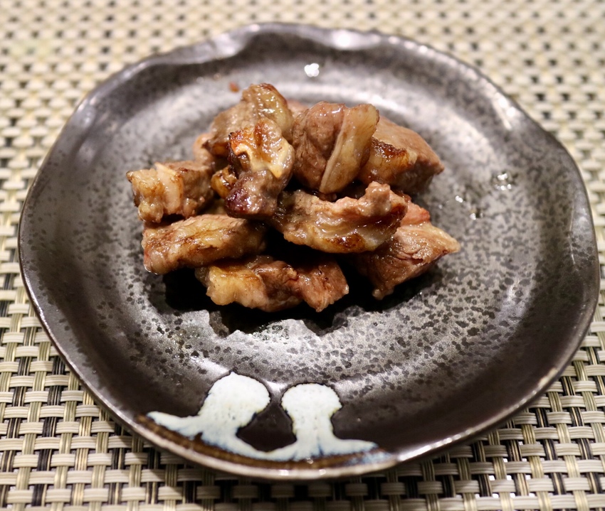 【原月日式頂級帝王蟹燒烤吃到飽】鹽蔥牛舌、肋眼牛排任你吃，桌邊專業代烤，輕鬆享受美食 - 邦妮2兔