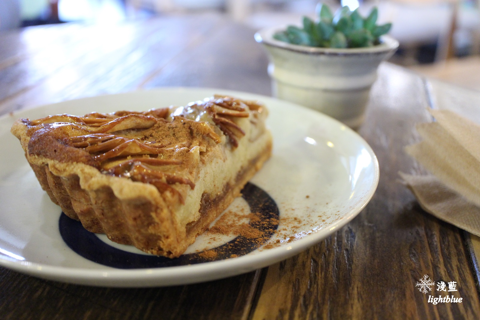 宜蘭美食：淺藍 × 賣捌所 UriSabakisho～宜蘭文青必訪日式老屋咖啡與藝文展演空間
