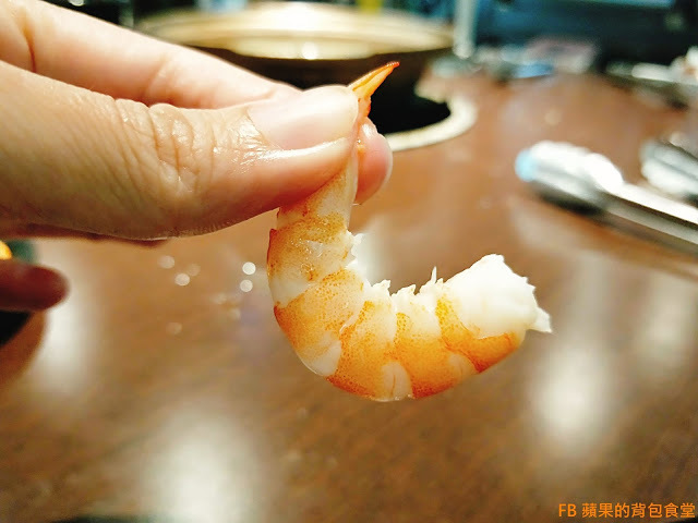 [食記] 苗栗竹南 - 連紀六今鍋物 海陸雙贏的超值饗宴 波士頓龍蝦活跳跳 A5黑毛和牛 安格斯黑牛入口即化 苗栗美食 苗栗火鍋