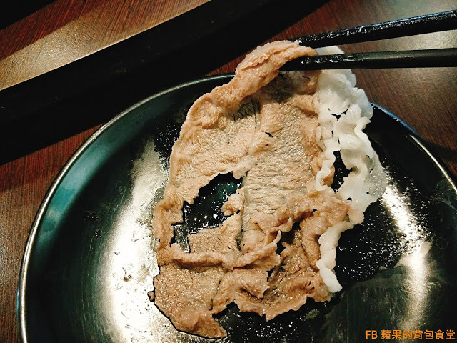 [食記] 苗栗竹南 - 連紀六今鍋物 海陸雙贏的超值饗宴 波士頓龍蝦活跳跳 A5黑毛和牛 安格斯黑牛入口即化 苗栗美食 苗栗火鍋