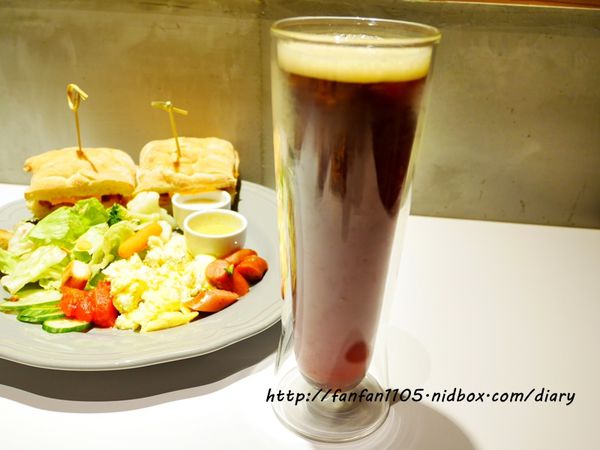 【汐止早午餐咖啡】馬克老爹咖啡烘焙門市 高CP值的咖啡王國 咖啡控可別錯過 (21).JPG