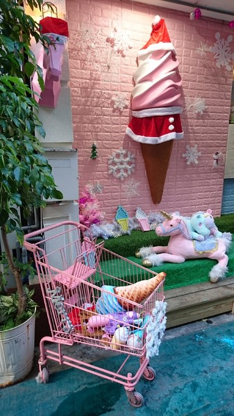 Uni Cone:台北~Uni Cone 魔法棒冰淇淋~美人魚、獨角獸、公主派對造型~超夢幻冰品~少女心大噴發~ Uni Cone:台北~Uni Cone 魔法棒冰淇淋~美人魚、獨角獸、公主派對造型~超夢幻冰品~少女心大噴發~