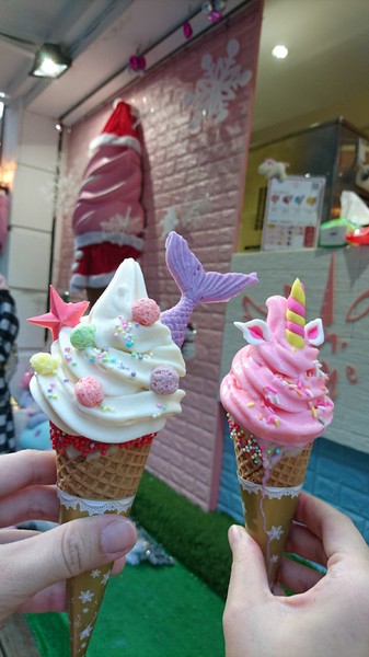 Uni Cone:台北~Uni Cone 魔法棒冰淇淋~美人魚、獨角獸、公主派對造型~超夢幻冰品~少女心大噴發~ Uni Cone:台北~Uni Cone 魔法棒冰淇淋~美人魚、獨角獸、公主派對造型~超夢幻冰品~少女心大噴發~