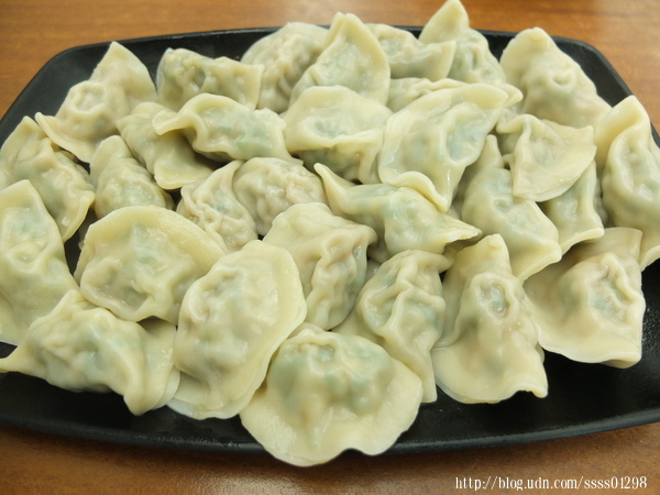 青島餃子專賣店:原來高雄這麼好吃。仁武區。青島餃子專賣店