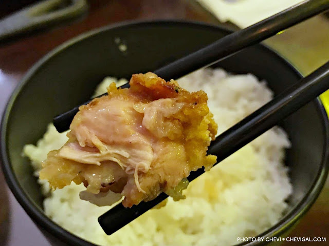 台中南屯│Noline食堂＊山盛炸雞丼份量多到小心山崩，還有讓人香到哭的斐濟風漢堡排飯