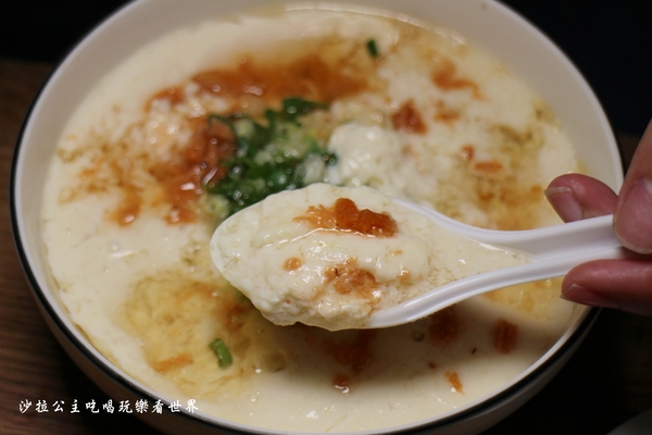 四海豆漿:創意口味蛋餅/飯糰/中山區早餐/近台北大學『興安四海豆漿』捷運南京復興站