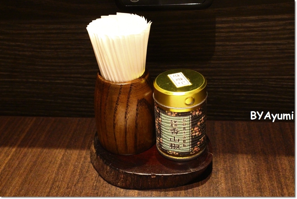 魚庒-日本百年鰻料理專門店：『愛評體驗團』台北中山區鰻魚料理專門店大戰之魚庒-日本百年鰻料理專門店