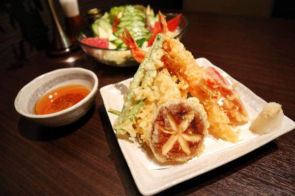 魚庒-日本百年鰻料理專門店