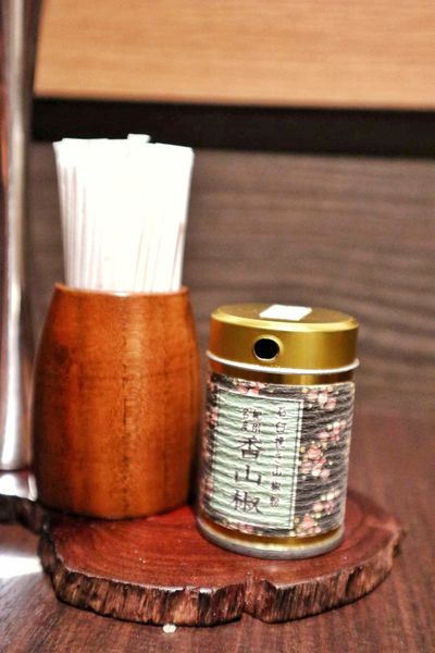 魚庒-日本百年鰻料理專門店