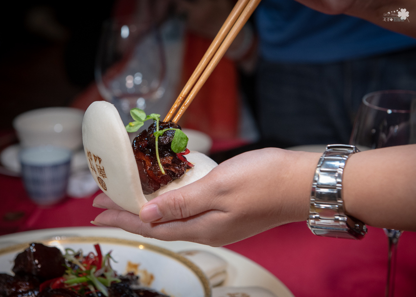 台北大安美食》南村｜私廚‧小酒棧 - 道地美味眷村菜 客制化時尚合菜 - 時空幻境 凌雲江海清