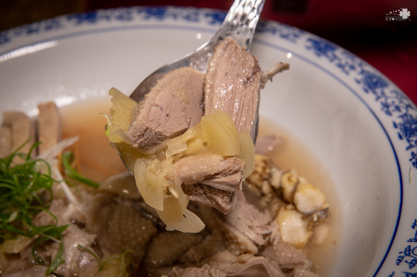 台北大安美食》南村｜私廚‧小酒棧 - 道地美味眷村菜 客制化時尚合菜 - 時空幻境 凌雲江海清