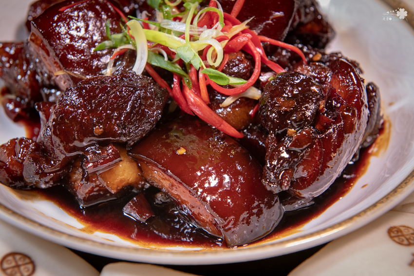 台北大安美食》南村｜私廚‧小酒棧 - 道地美味眷村菜 客制化時尚合菜 - 時空幻境 凌雲江海清