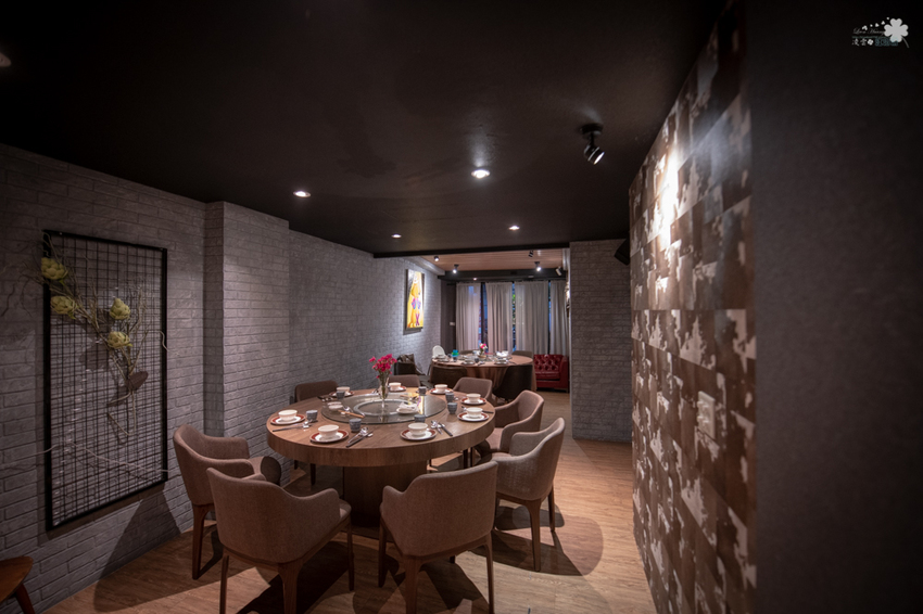 台北大安美食》南村｜私廚‧小酒棧 - 道地美味眷村菜 客制化時尚合菜 - 時空幻境 凌雲江海清