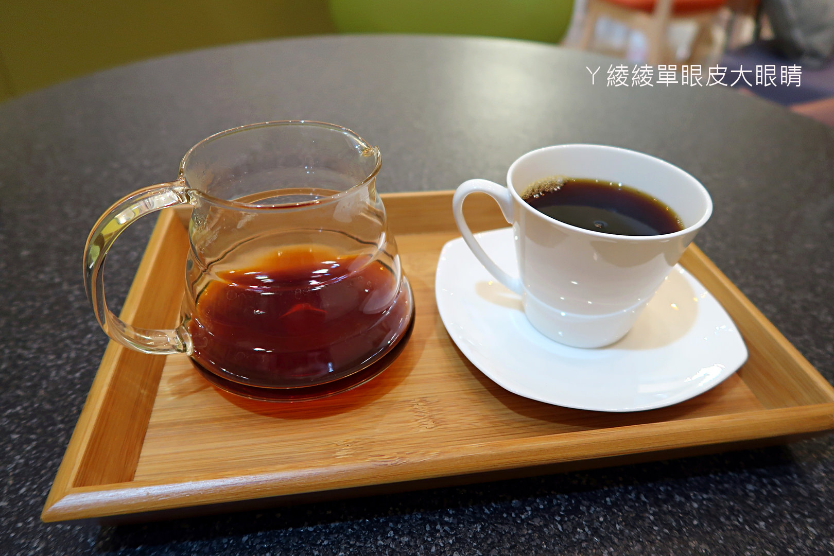 新竹喝咖啡推薦,浮誇系宮廷咖啡店:紫進咖啡