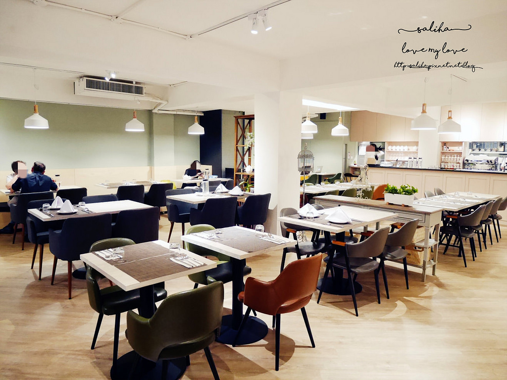 台北松山區可看書適合唸書的藝文餐廳推薦藝集生活