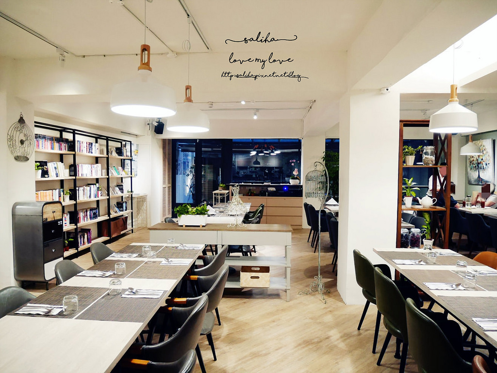 台北松山區可看書適合唸書的藝文餐廳推薦藝集生活 (1)