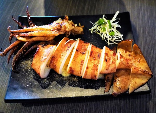 餽 串燒 . 酒場:【板橋日式商業午餐】餽串燒. 酒場 ,串燒/居酒屋料理(文末完整菜單)板橋捷運站